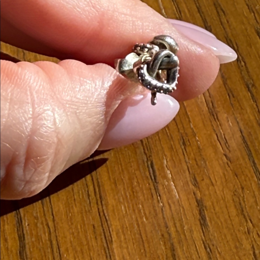Pandora Silver Heart Knot Ring & earrings - Picture 2 of 4